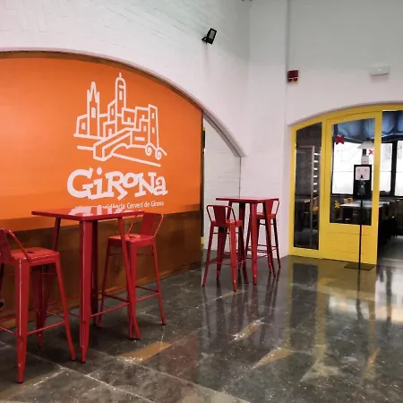 Хостел Xanascat *