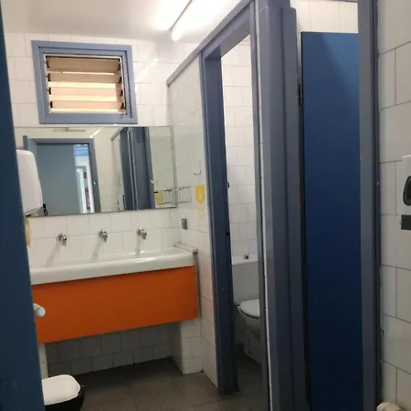 Хостел Xanascat Жирона